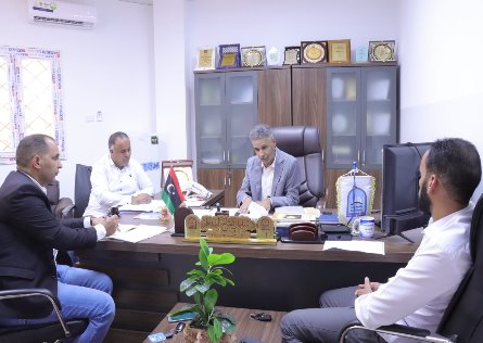 اجتماع للتنسيق في تنسيب الطلبة الناجحين في مرحلة الإعداد