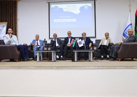 الأزمة الليبية وآفاق الحل / صالون سياسي
